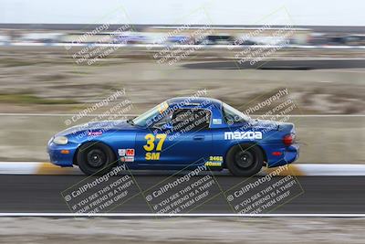 media/Jan-25-2025-CalClub SCCA (Sat) [[03c98a249e]]/Race 4/